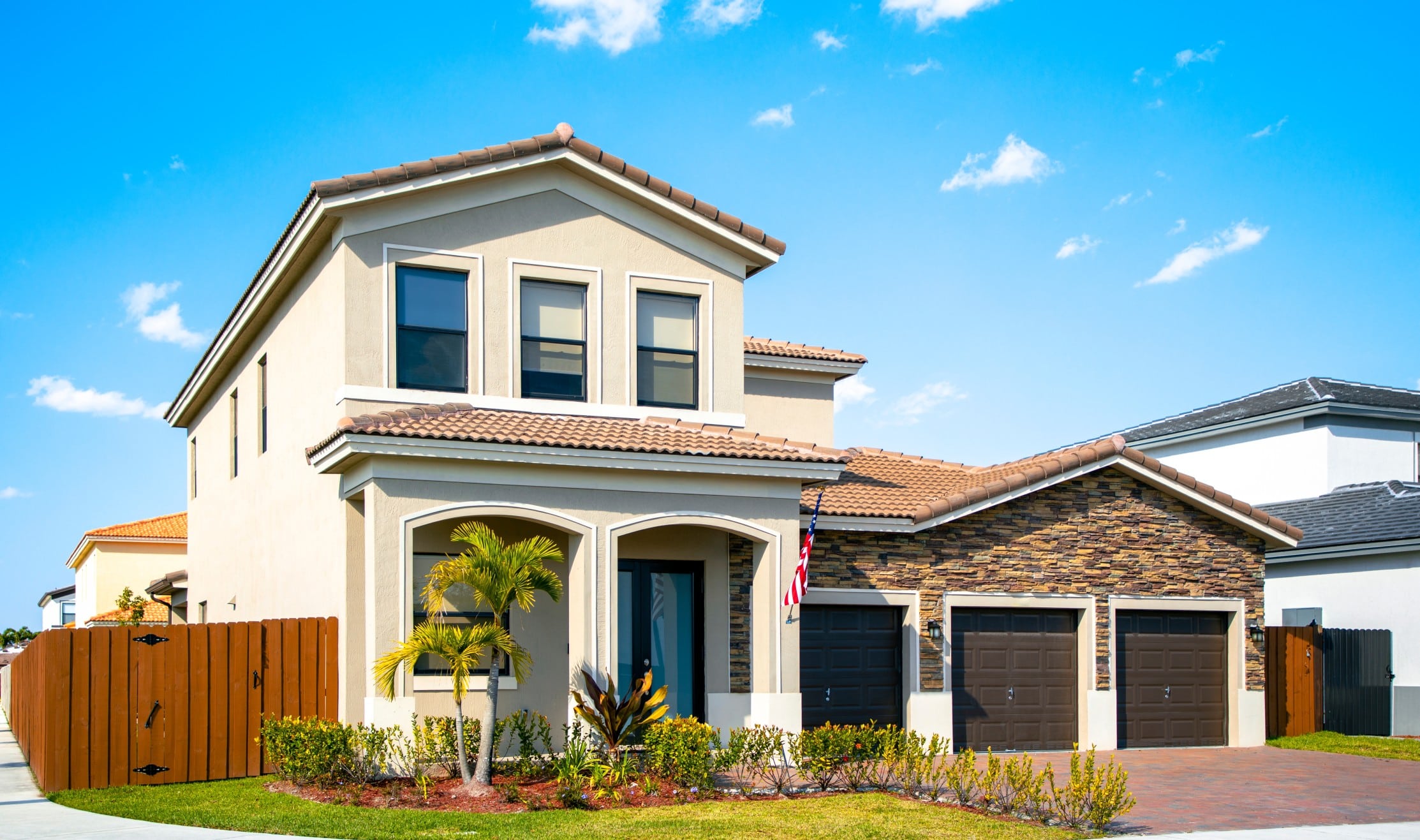 How Much Does A 5 Bedroom House Cost The Real Estate Guy how-much-does-a-5-bedroom-house-cost-the-real-estate-guy